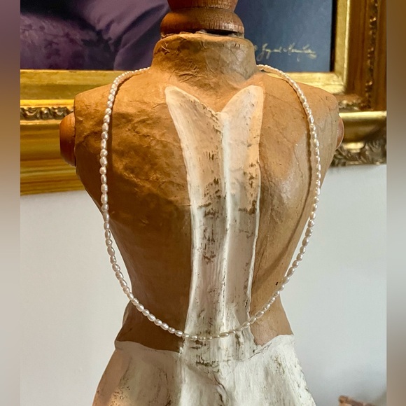 Freshwater Pearl & 14k Gold Necklace - Picture 3 of 9